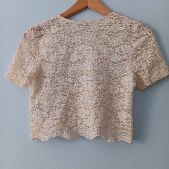 Topshop Lace Floral Short Sleeve Crop Top Cream 6 - Picture 3 of 7